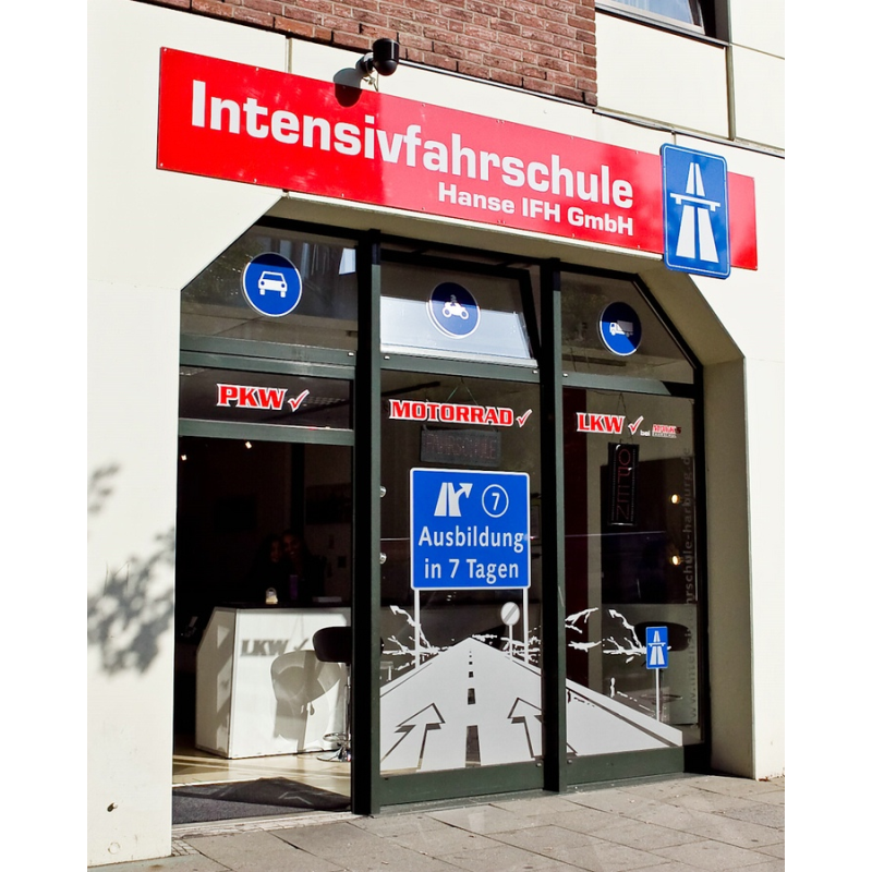 Logo: Intensivfahrschule Hanse GmbH